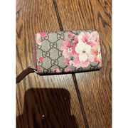 Gucci Blooms Flower Pink Card Coin Case Purse Zip Around PVC Supreme Authentic