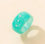 NEW Super Cool Mint Green Resin Ring W Rhinestone Accents Sz 7.5