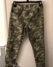 Junior low rise camouflage stretchy pants