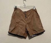 Horny toad, tan khaki, cargo shorts, size 10 ￼