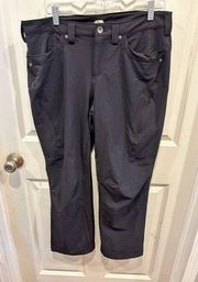 Duluth Trading Co Flexpedition Women’s 12 x 29 Nylon Stretch Cargo Pant Black