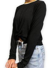 Ribbed Twist Cropped Long Sleeve Top