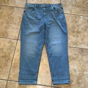 American Eagle  Mom Jeans Size 18