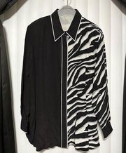 BOB MACKIE vintage short sleeve shirt comes in black animal print silk, piping d