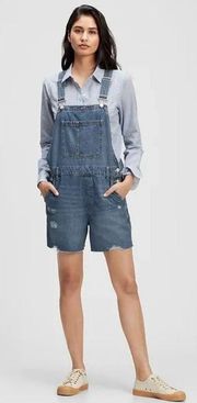 Gap NWT  DENIM Women XS Distressed Shortall with Washwell Overalls Shorts Jeans