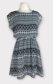 Japna | Boho Aztec/Tribal Print Short Sleeve Crew Neck Mini Dress | Medium