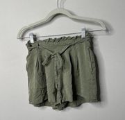 American Eagle  Green High Rise Paperbag Shorts Women's XS