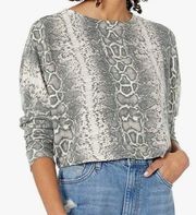 ⭐️ New with tags BB Dakota snake skin print soft cropped sweater in size small