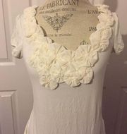 Blouse with flower detail