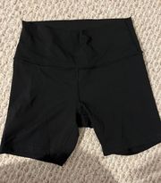 Wunder Train Shorts 6”