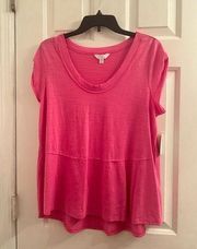 Size medium pink bright bubblegum knit scoop neck blouse shirt