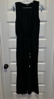 Karen Kane Black V Neck Sleeveless Cropped Jumpsuit size Medium