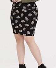 128 Torrid Casual Skulls Pencil Skirt Plus Size 2X