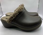 Women's Crocs Eva Cobbler Rubber Fur Lined Wedge Heel Clogs Brown Size 9