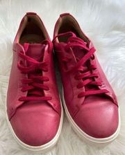 Clark’s pink leather sneakers size 7.5