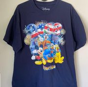 Disney  Vintage 2008 tshirt Size Medium