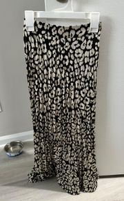 Cheetah Black and White printed skirt 