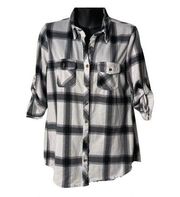 Eden & Olivia Plaid Black & White Front Pocket Button Sleeve Shirt Women Size M