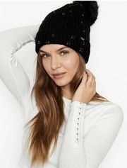 Victorias Secret LUXE Faux Fur Pom-Pom Beanie Hat Luxe Gem Embellished Black New