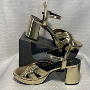 Kenneth Cole Reaction gold rhinestone buckle Platform Sandals women sz 7.5