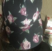 Trendy black and 🌹 hat 🧢 cap