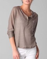 Vince 100% Linen Button Up Light Brown Henley Tee Top‎ Womens Size L Long Sleeve