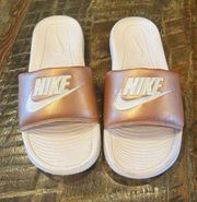 slides size 10 used in great condition