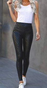 Black Printed Leggings! *Large*