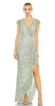 Mac Duggal 5631 Ruffle Skirt Sequin Dress Gown V Neck Cap Sleeve- NWT‎ with flaw