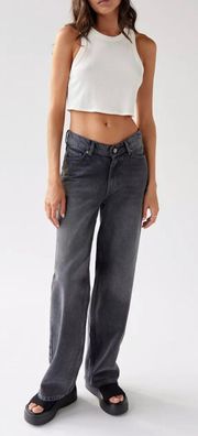 dipped v front wide leg jeans