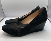 Taryn Rose Wedges Heels Shoes Pumps sz 7.5M Black Suede Leather Straps Comfort