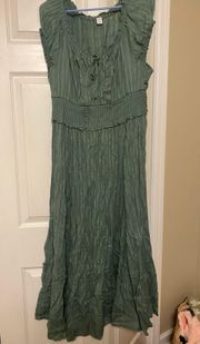 green maxi dress