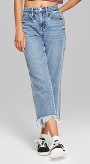 ‼️ High-Waisted Cropped Mom Jeans‼️