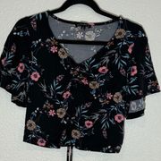 Haute Monde black and rose floral blouse crop top with cinch adjustment size s