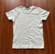 white t-shirt 