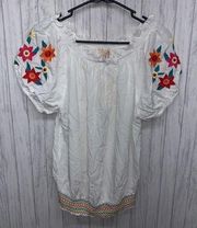 Womens Size M Solitaire Embroidered Blouse NWT