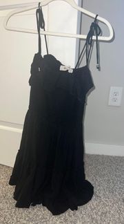 Medium Black Dress