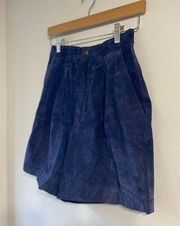 VTG 100% Leather(Suede) Navy Winter Shorts, size 4