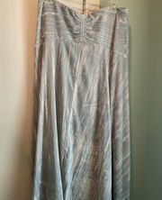 Skirt Crushed velvet Ruched sage green size 8