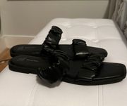 Time and Tru Memory Foam Black Sandals