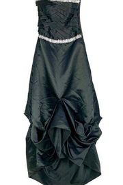 Jump Apparel Strapless Ball Gown Jeweled Black Satin Prom A-line Size 3/4 Dress