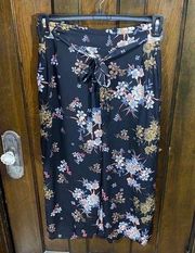 💎2/$25💎 Atmosphere Floral Pants size US6