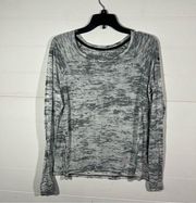 Women’s Nike drifit top