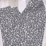 Zenana leopard print cozy joggers size small with pockets