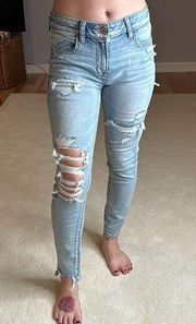 American Eagle: Ass Rip Mid-Rise Light Wash Distressed Jegging