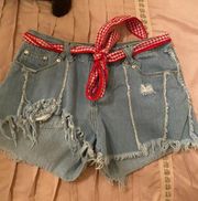 cute belted shorts