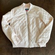 Levi's Women's Diamond Quilted Bomber Jacket / Lt Pink / Size Small