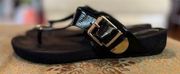 Gianni Bernini Rivver black memory foam thong sandals in size 8