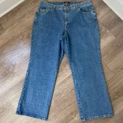 IZOD Straight Leg Medium Wash Denim Jeans ~ High Rise ~ Women’s Size 20W