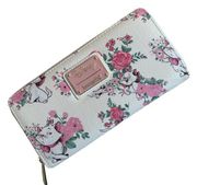 Like new! Loungefly Disney Marie Aristocats Floral Wallet Full Zip Coquette